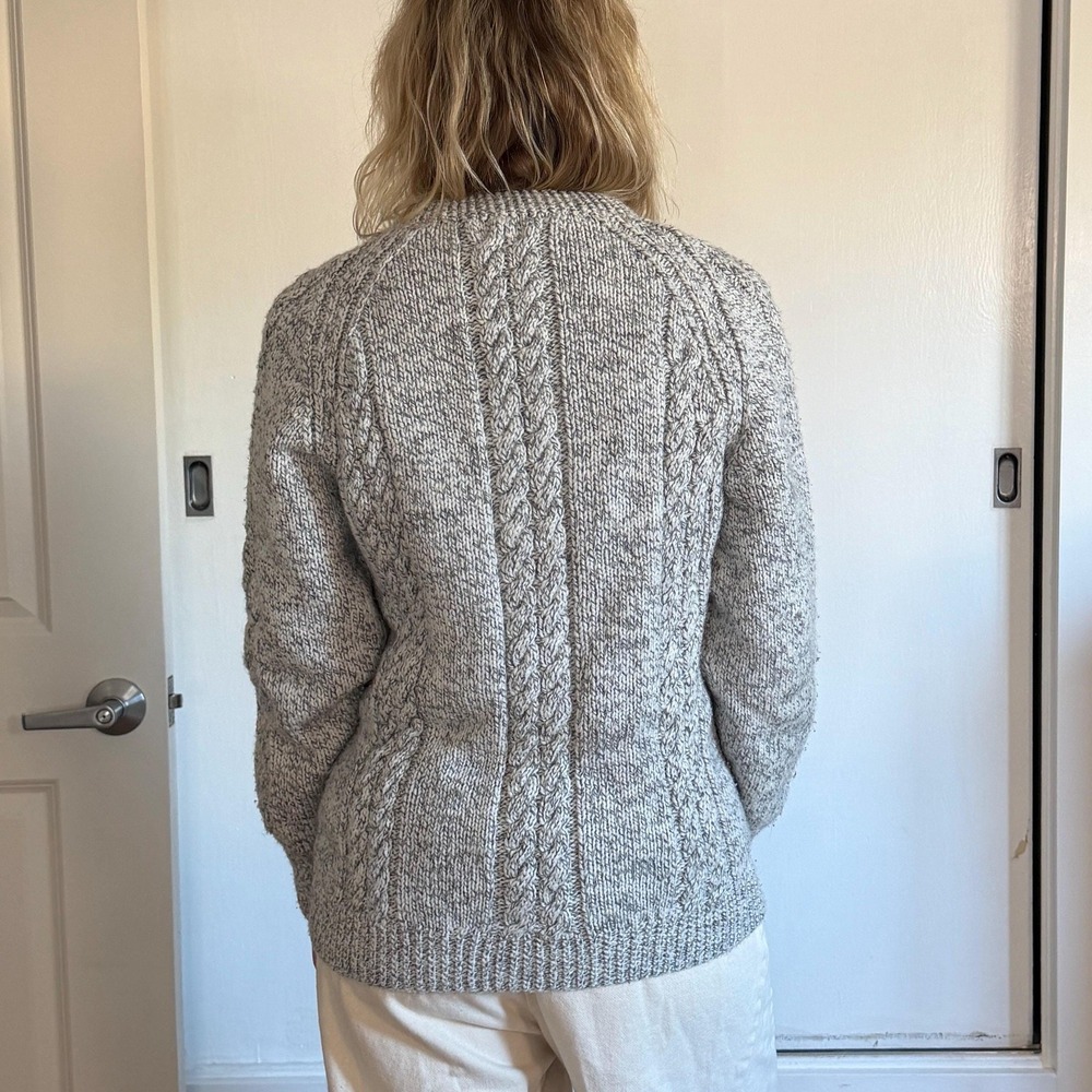 Vintage handmade blue grey knitted sweater - Picture 3 of 5